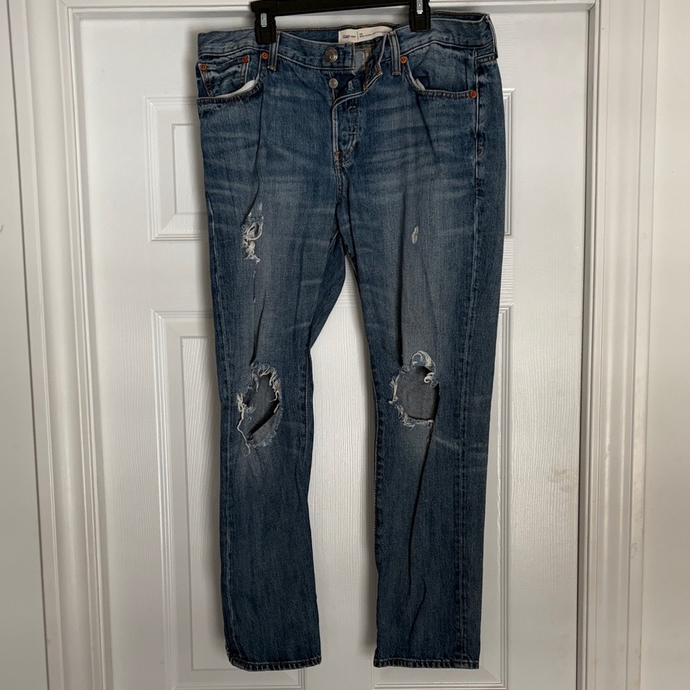 GAP Women's Blue Distressed Jeans